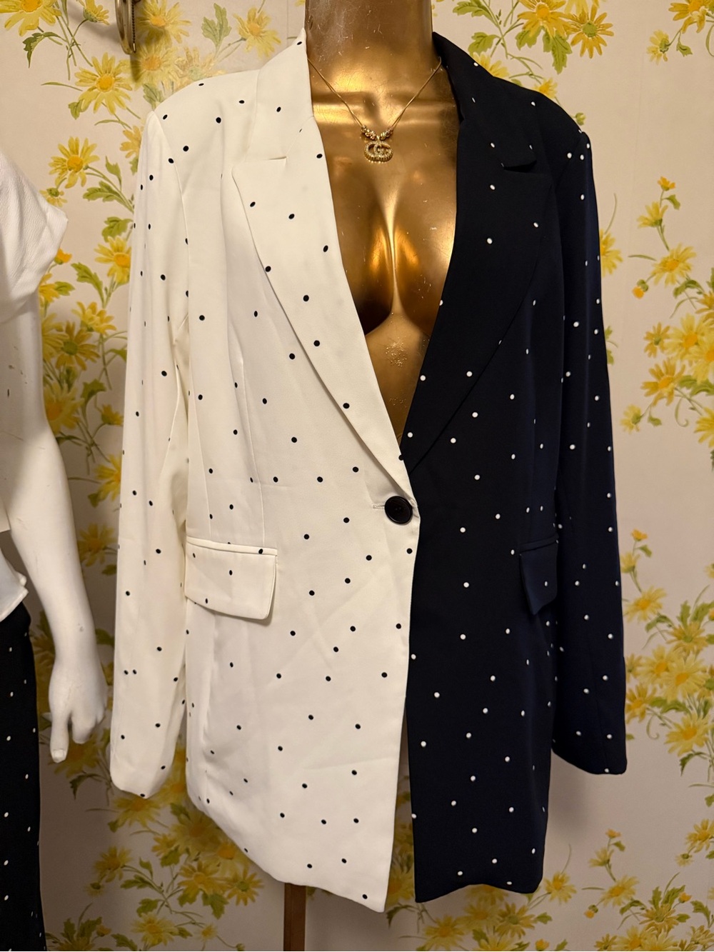 Ovi Two-Tone Black and White Polka Dot Blazer size L